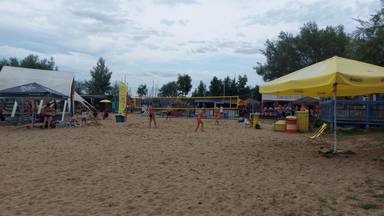Lipno Apartments Bergmax, Ski Areal Lipno 16Min Dojezd - Resort Male Lipno S Terasou A Zahradkou, Parking Free Černá v Pošumaví المظهر الخارجي الصورة