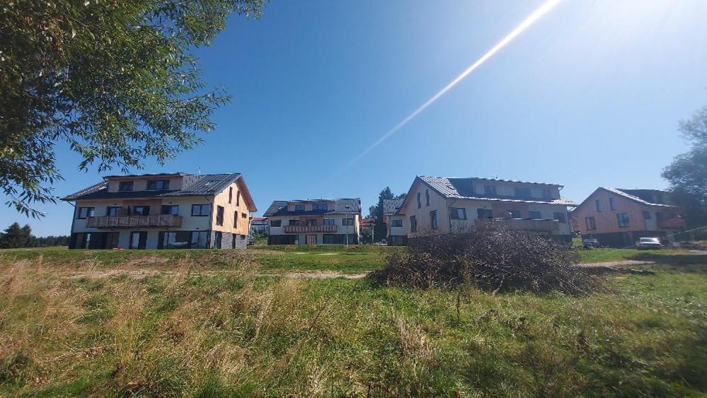 Lipno Apartments Bergmax, Ski Areal Lipno 16Min Dojezd - Resort Male Lipno S Terasou A Zahradkou, Parking Free Černá v Pošumaví المظهر الخارجي الصورة