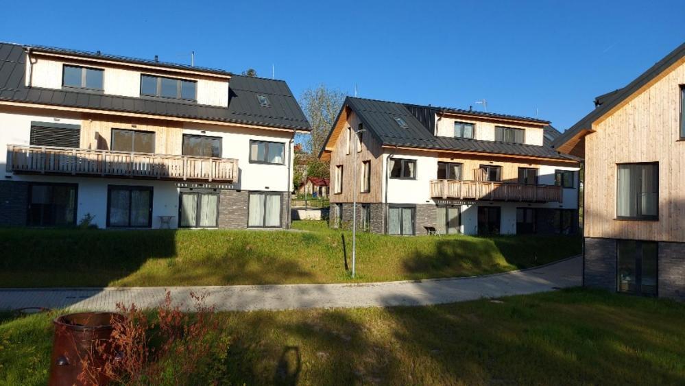 Lipno Apartments Bergmax, Ski Areal Lipno 16Min Dojezd - Resort Male Lipno S Terasou A Zahradkou, Parking Free Černá v Pošumaví المظهر الخارجي الصورة