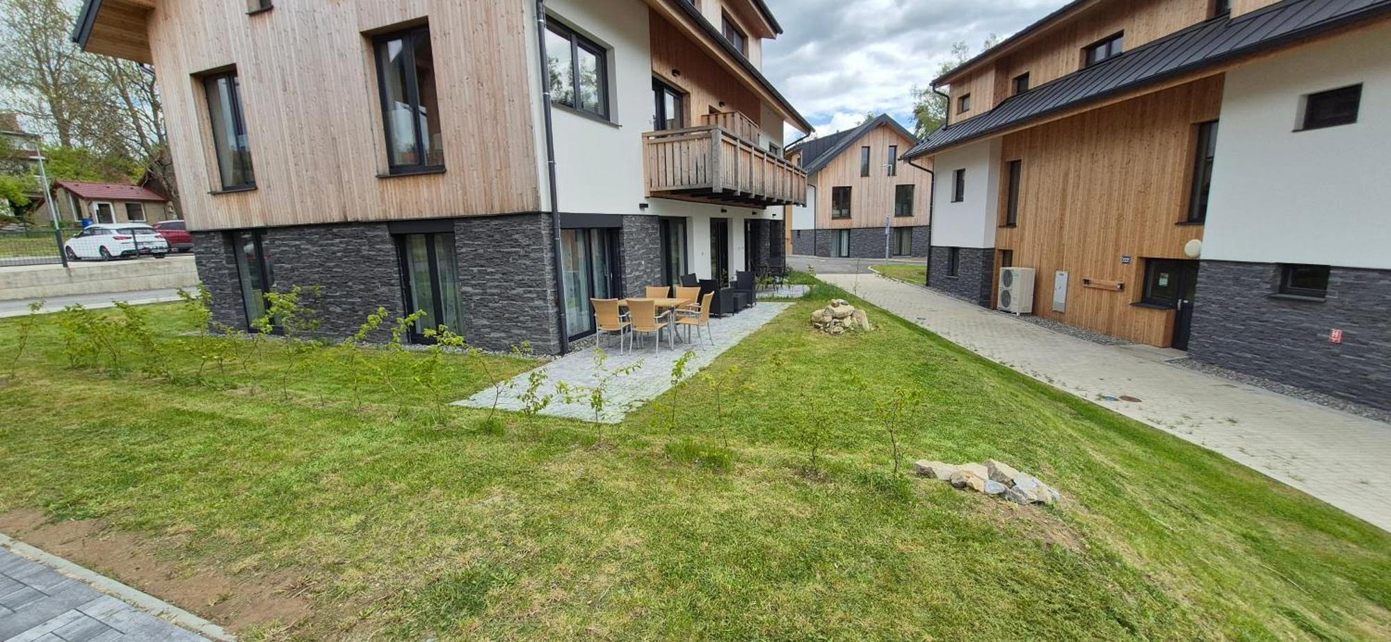 Lipno Apartments Bergmax, Ski Areal Lipno 16Min Dojezd - Resort Male Lipno S Terasou A Zahradkou, Parking Free Černá v Pošumaví المظهر الخارجي الصورة